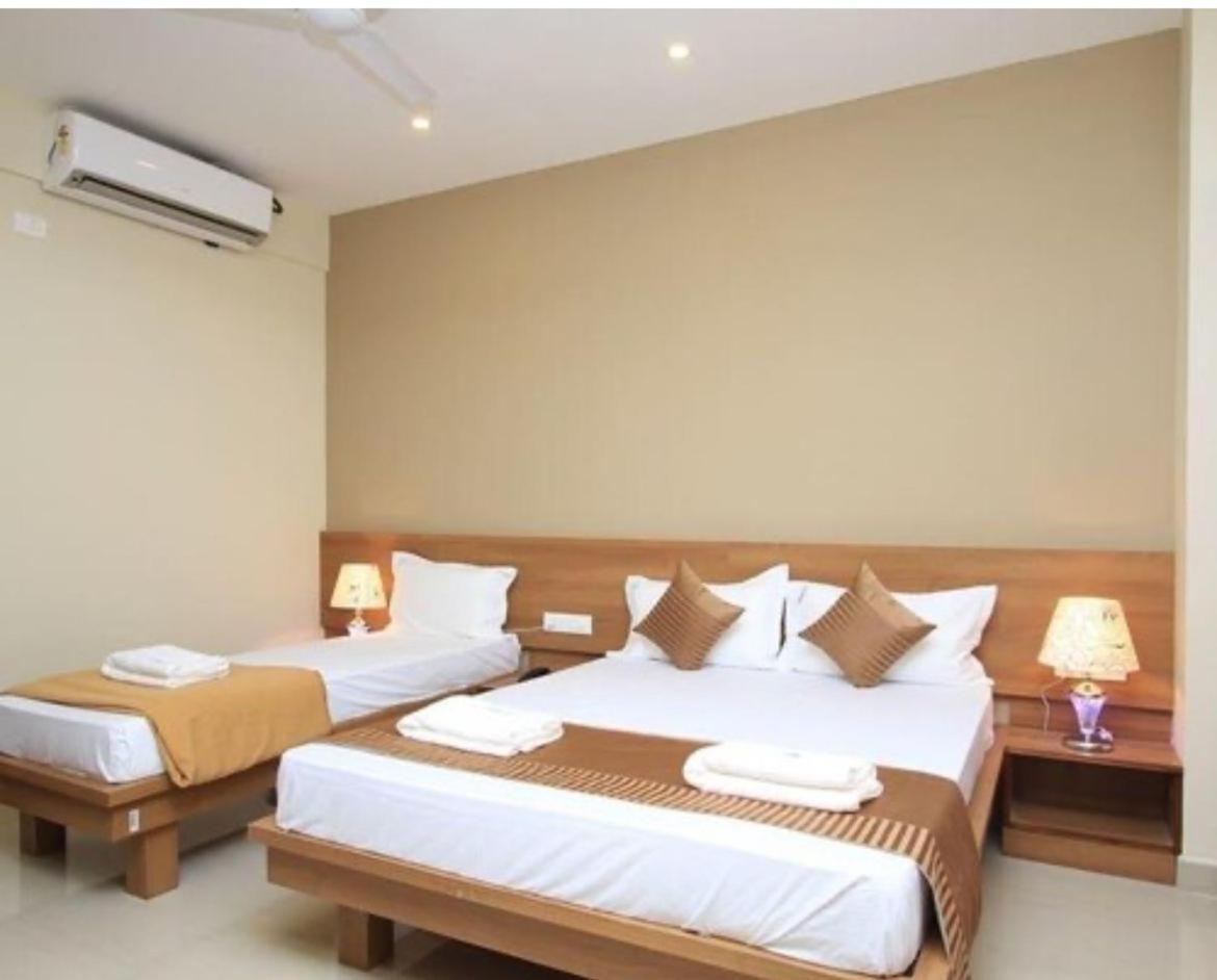 Samasth Rooms And Suits Mysore Extérieur photo