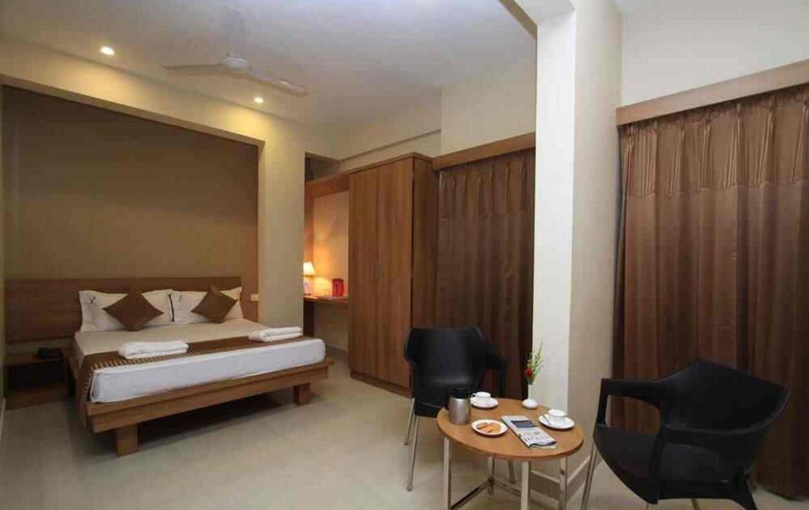 Samasth Rooms And Suits Mysore Extérieur photo