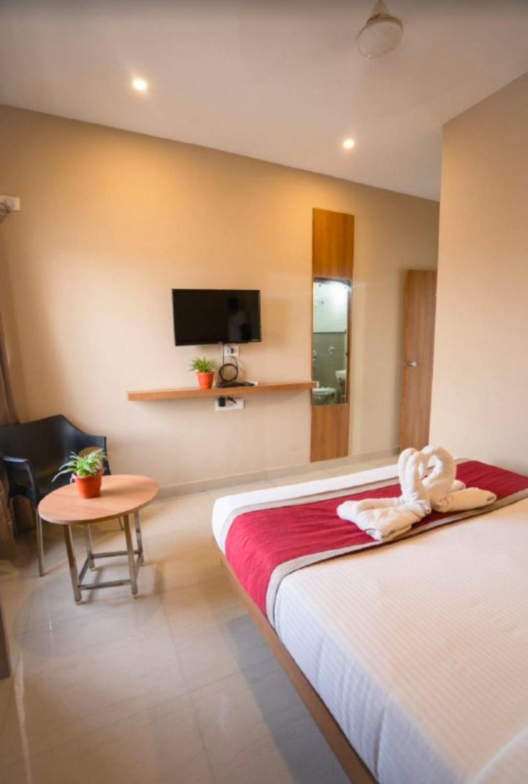 Samasth Rooms And Suits Mysore Extérieur photo