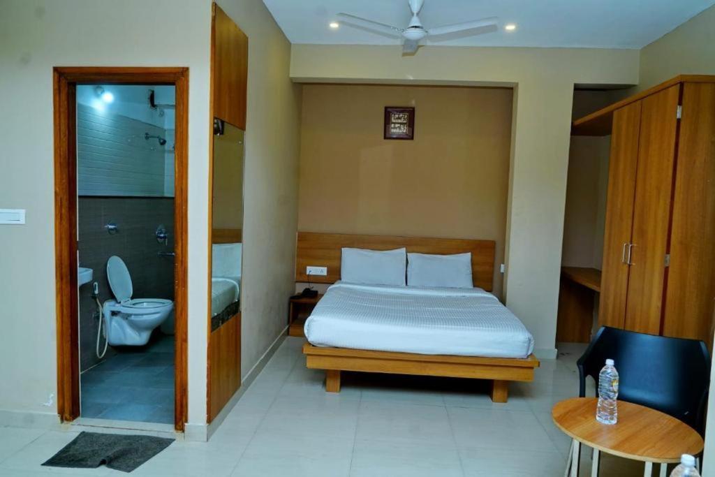Samasth Rooms And Suits Mysore Extérieur photo